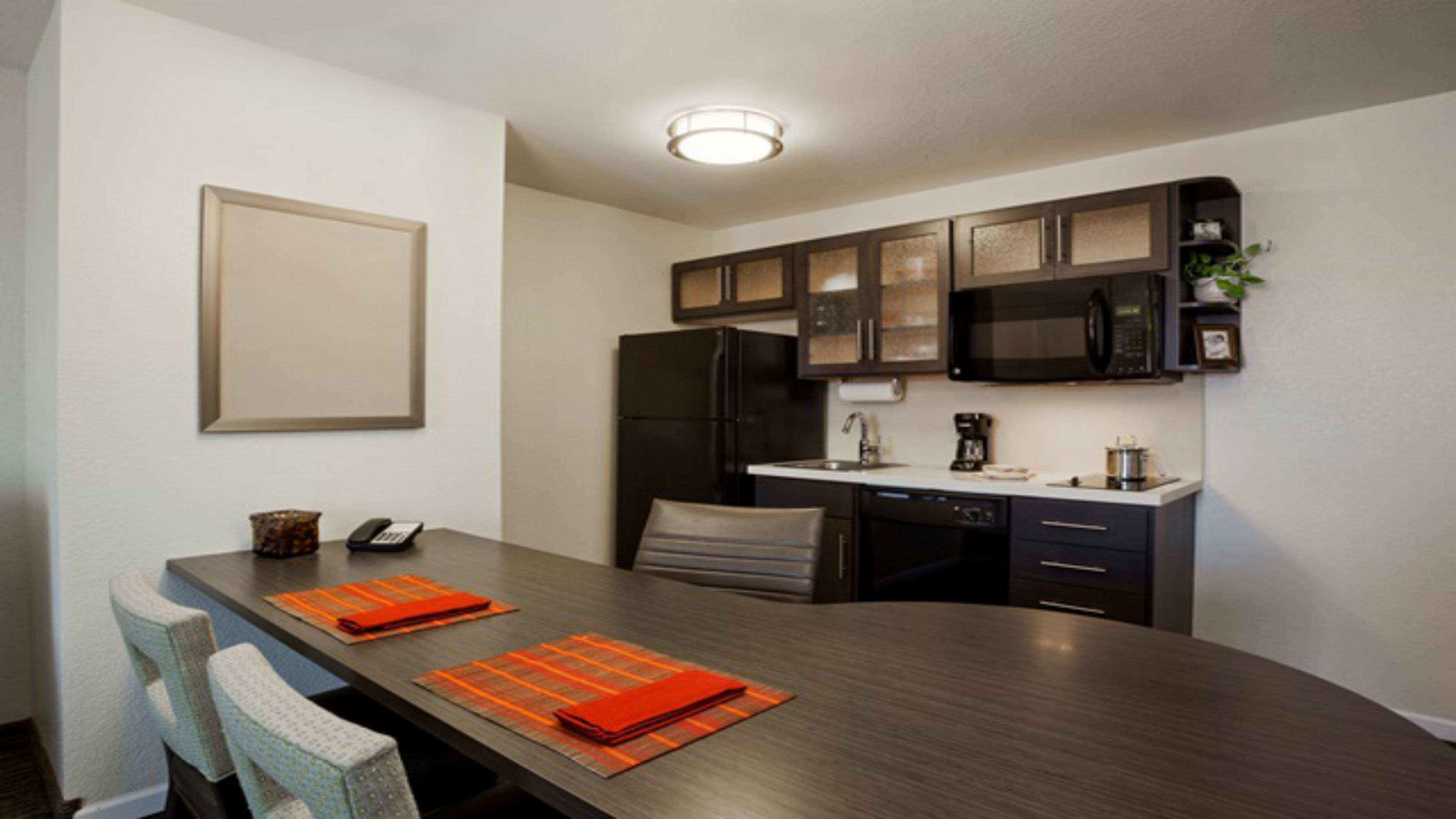 Candlewood Suites Erie By Ihg Exterior foto